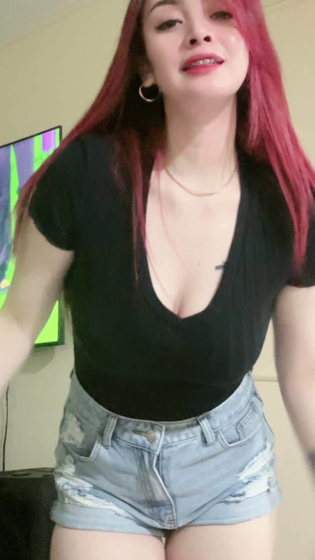@Keysa De mesa 🥀