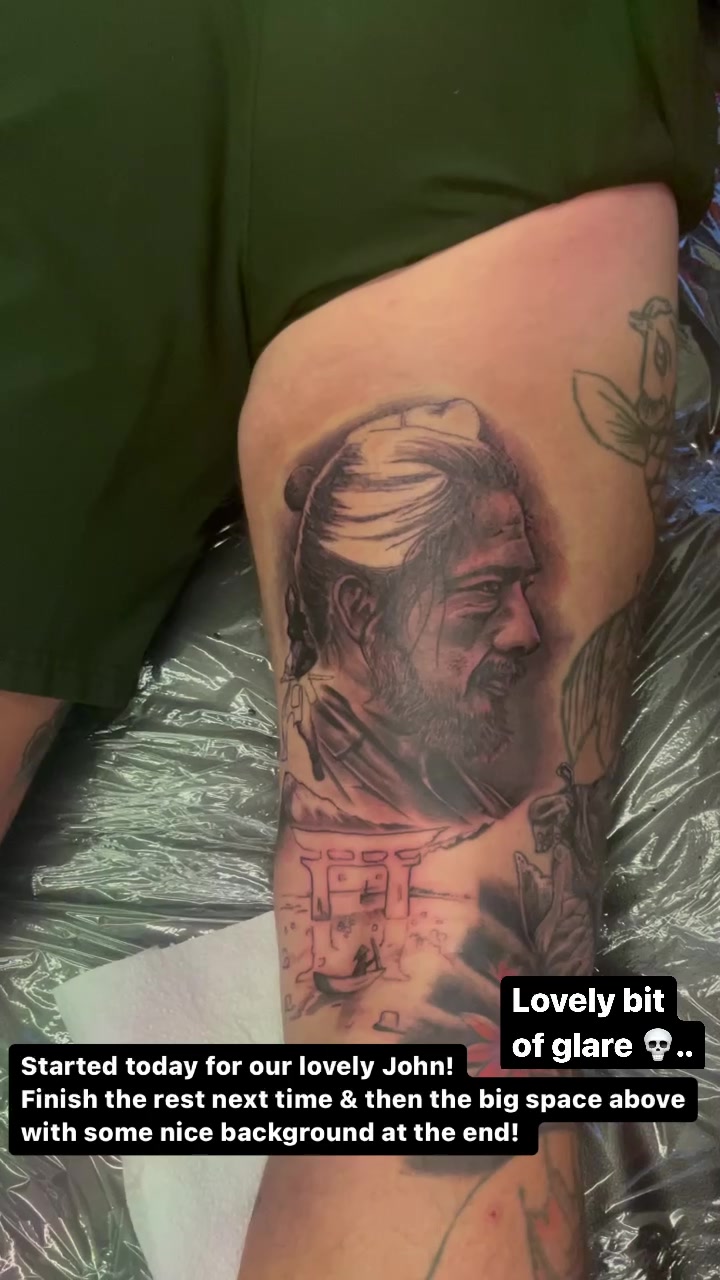 @Lowri Elizabeth Tattoo