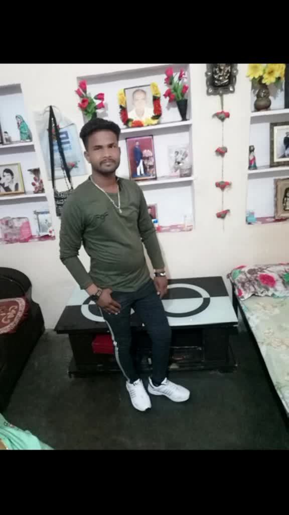 @Poonam Kanwar
