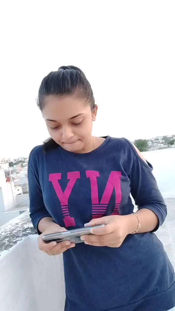 @gunja_2122