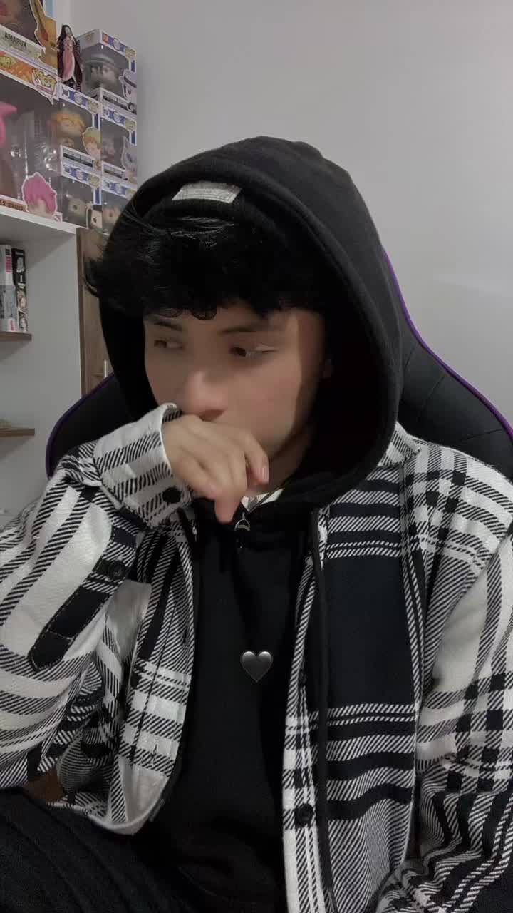 @Sebas🖤