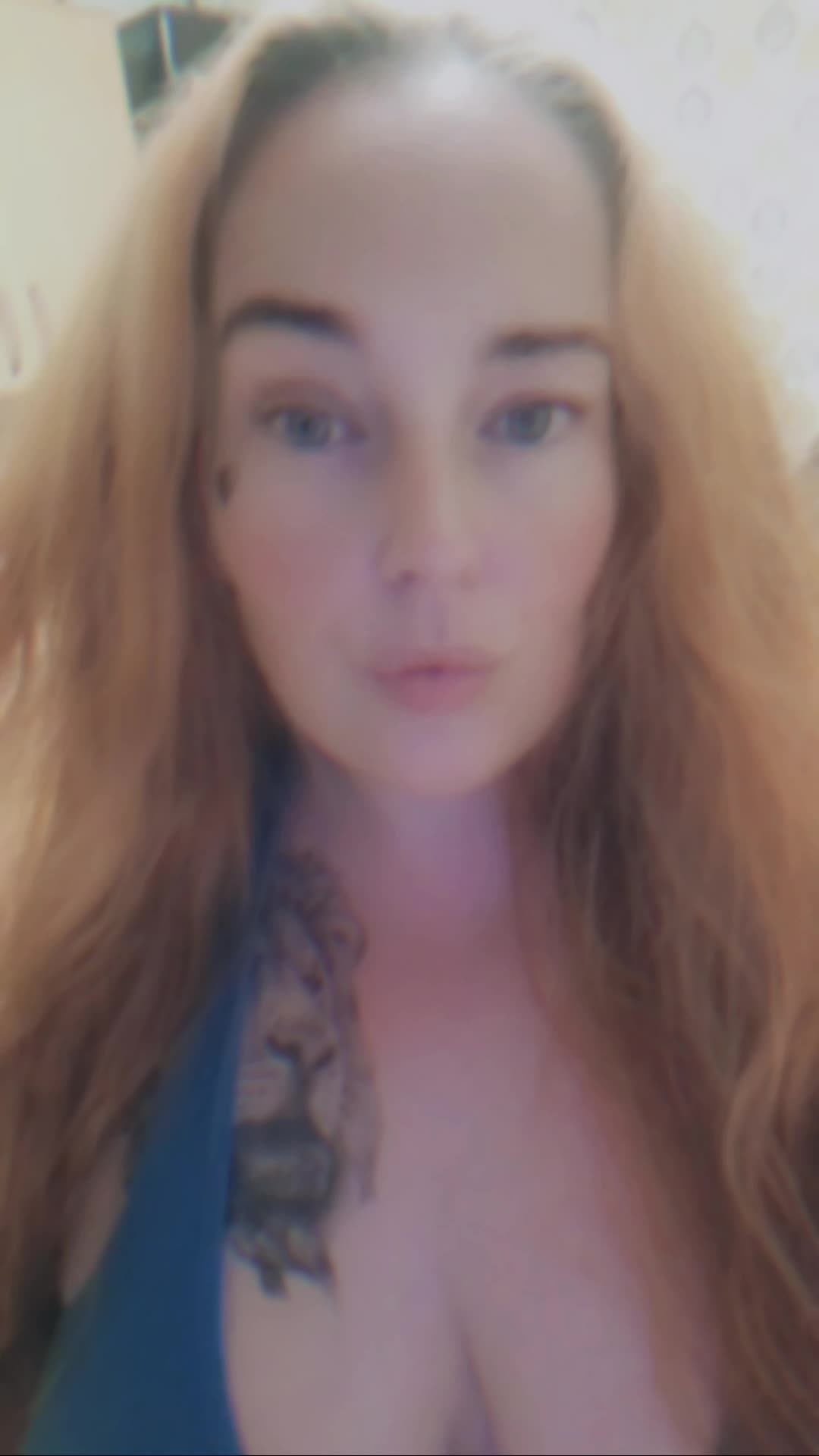 @Emz