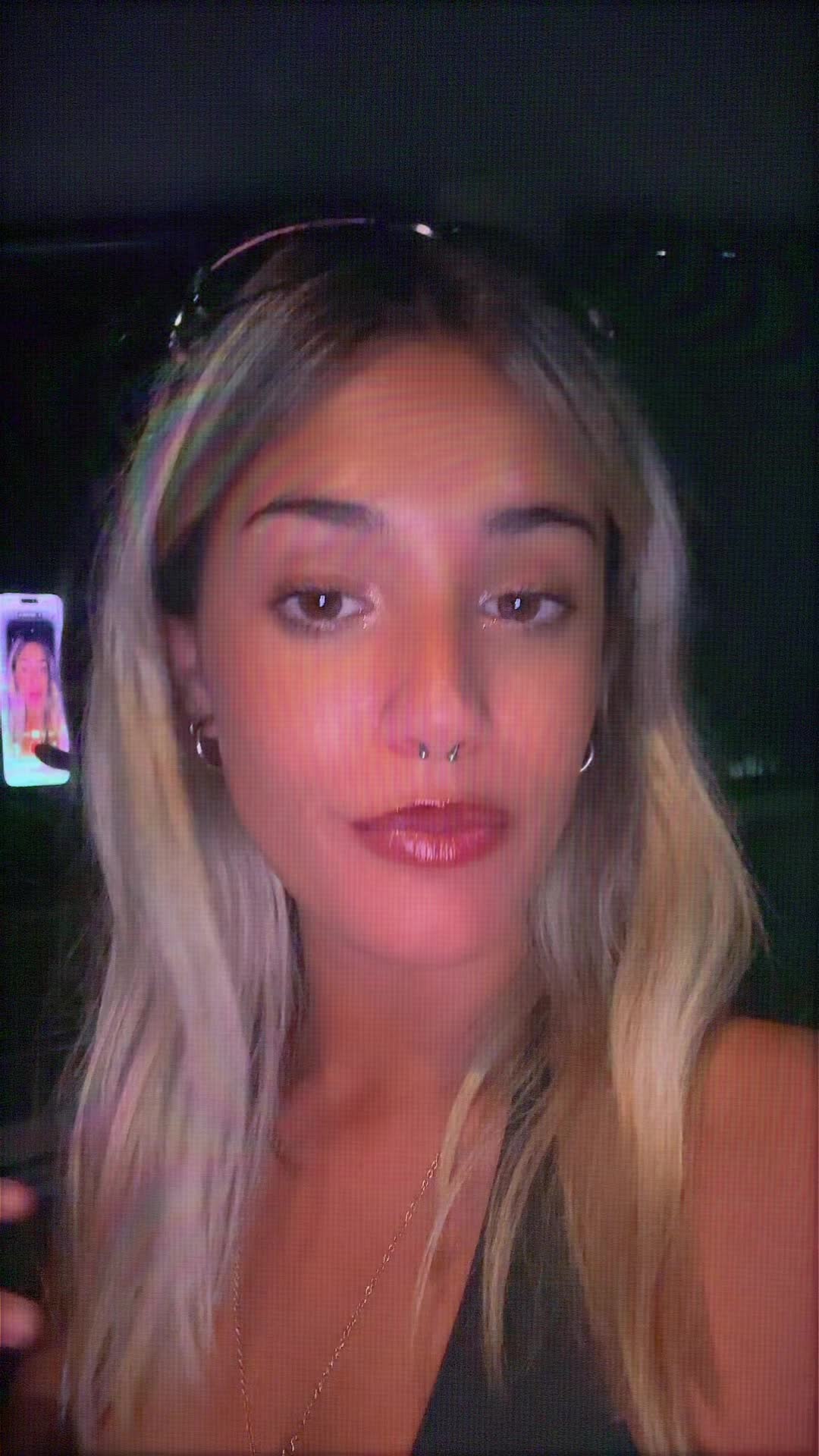 @Valentina