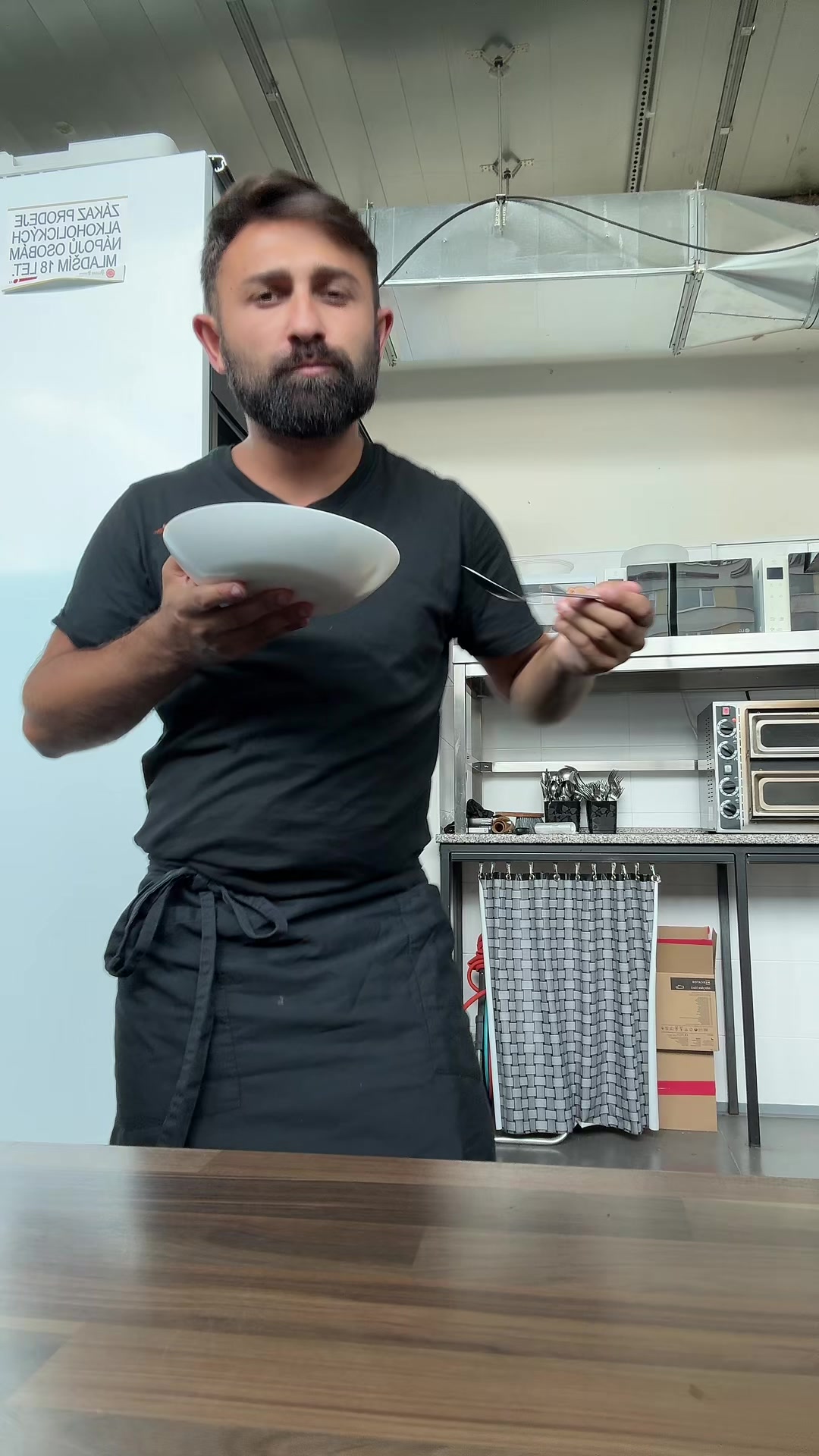 @Ezel Niko Petik