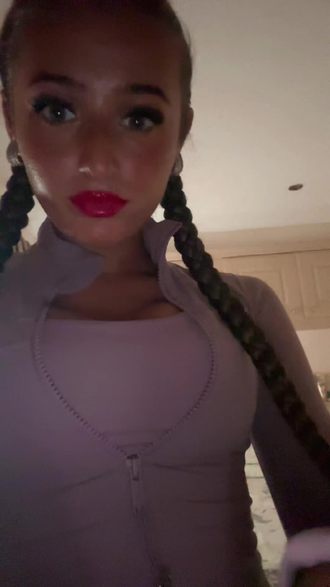 @lala