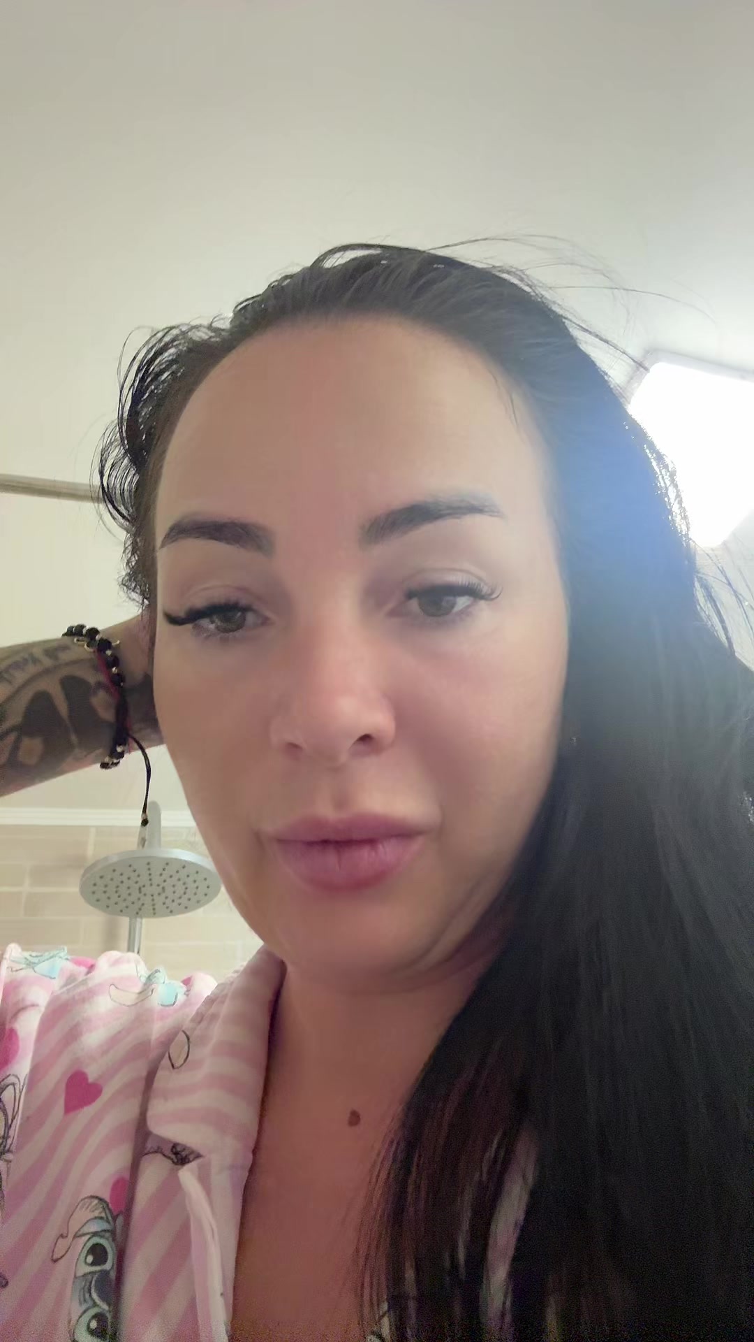 @𝓐𝓷𝓭𝓻𝓮𝓮𝓪 𝓐𝓯𝓽𝓮𝓷𝓮