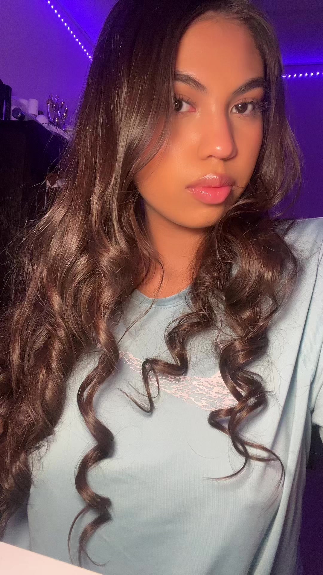 @️