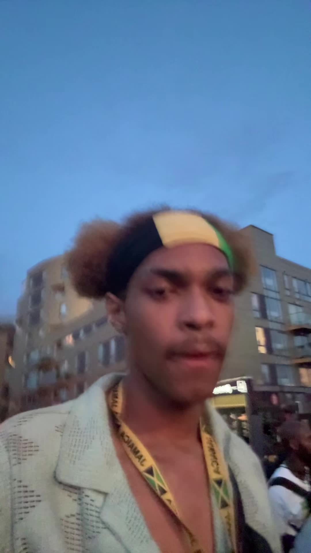 @Kz
