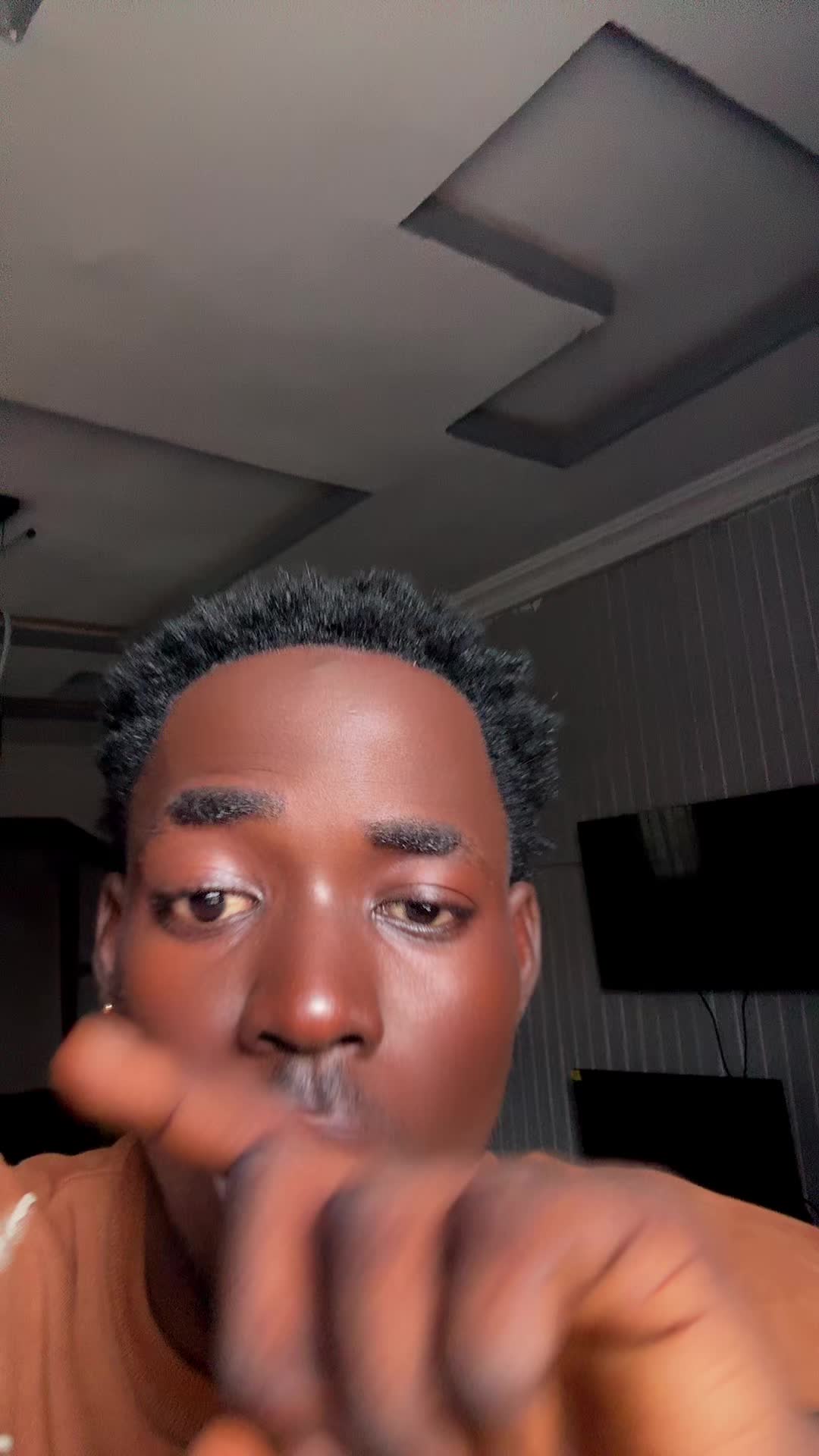 @DONBLAQ🥀