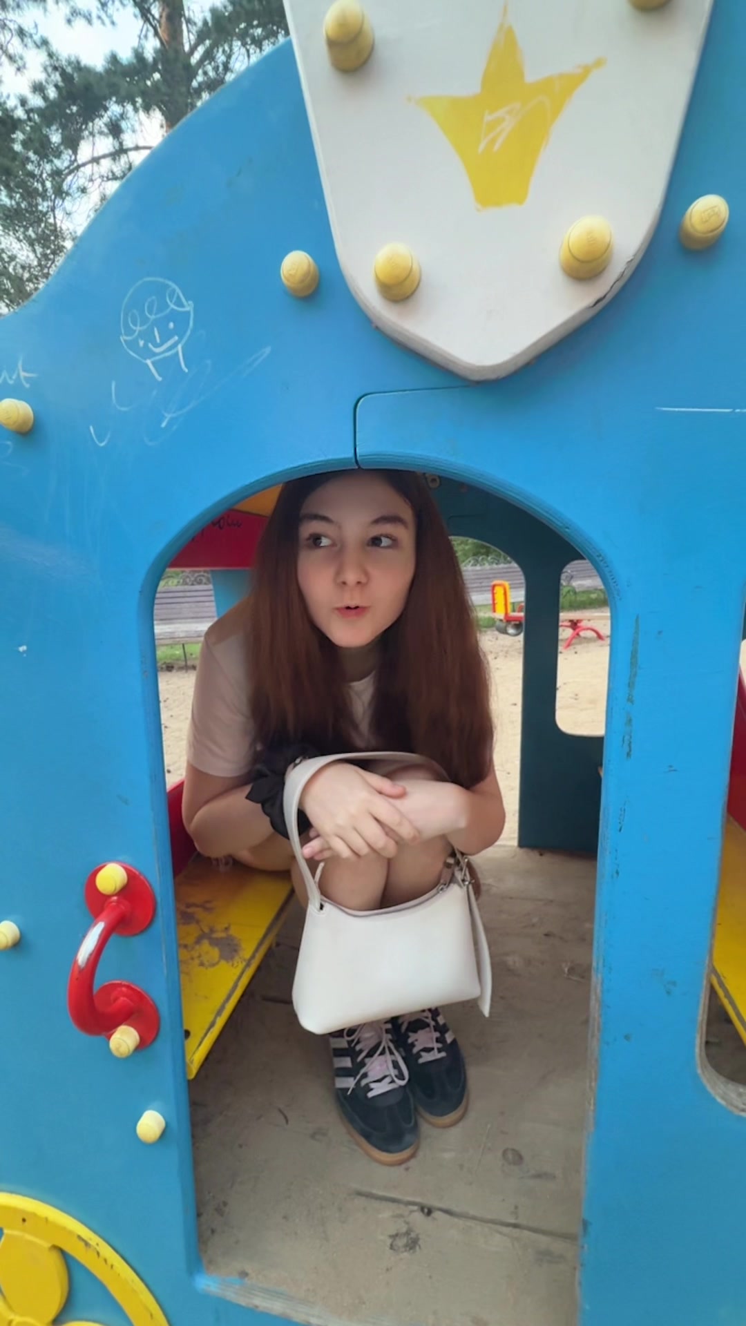 @маня