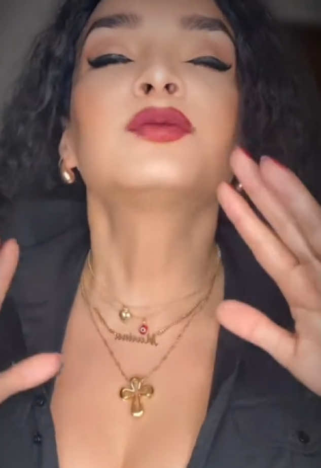 @⚜️𝕄𝕒𝕣𝕚𝕟𝕒 ℝ𝕠𝕞𝕖𝕣𝕠⚜️