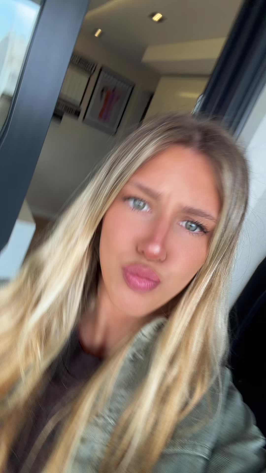 @a🍀😽👩🏼👑💋