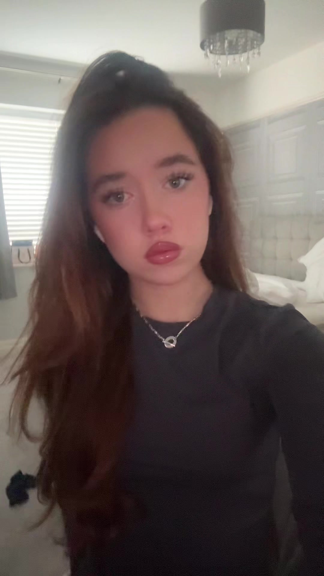 @𝐁ꨄ