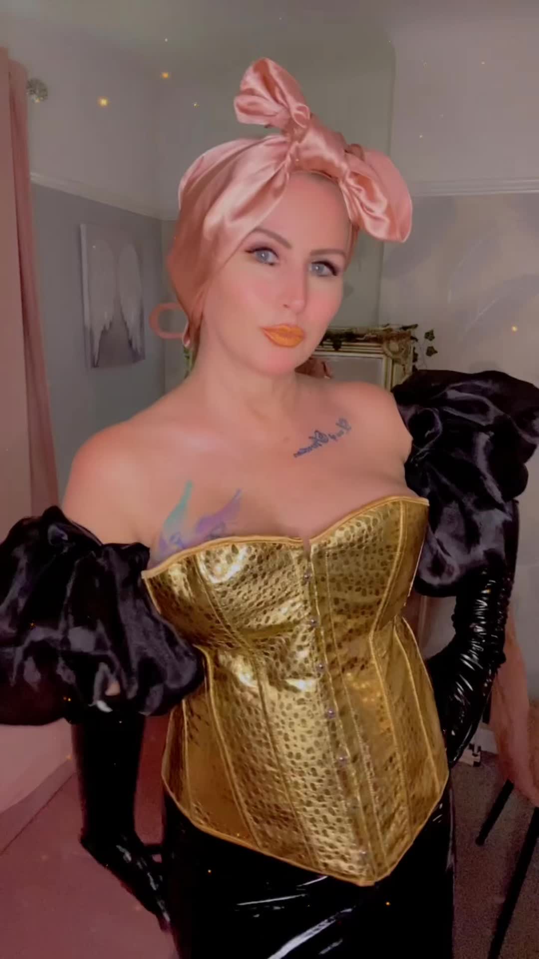 @ClassyPink💗💕💗