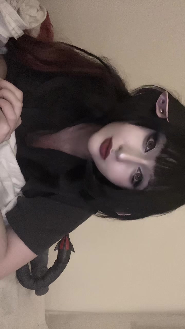 @salinewitch
