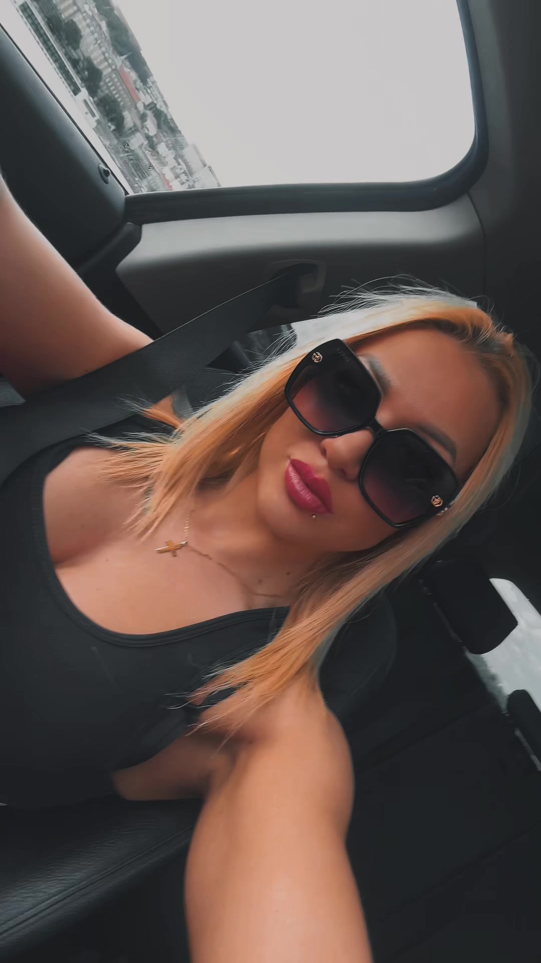 @Zsancika