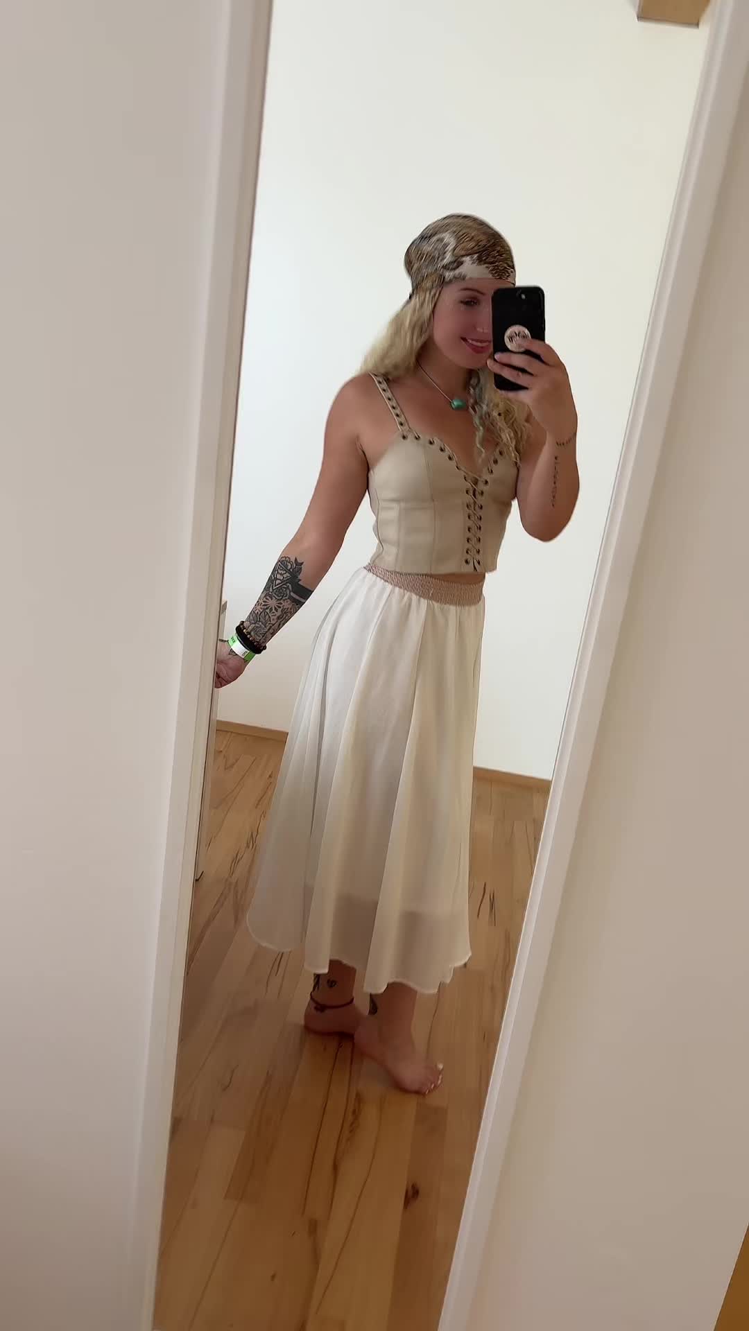 @ariessaxoxo🃏