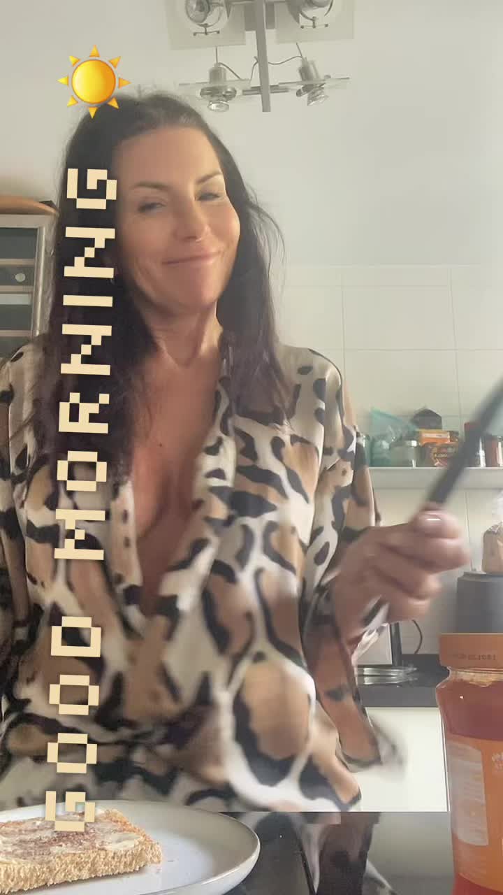 @poca_hontisniks