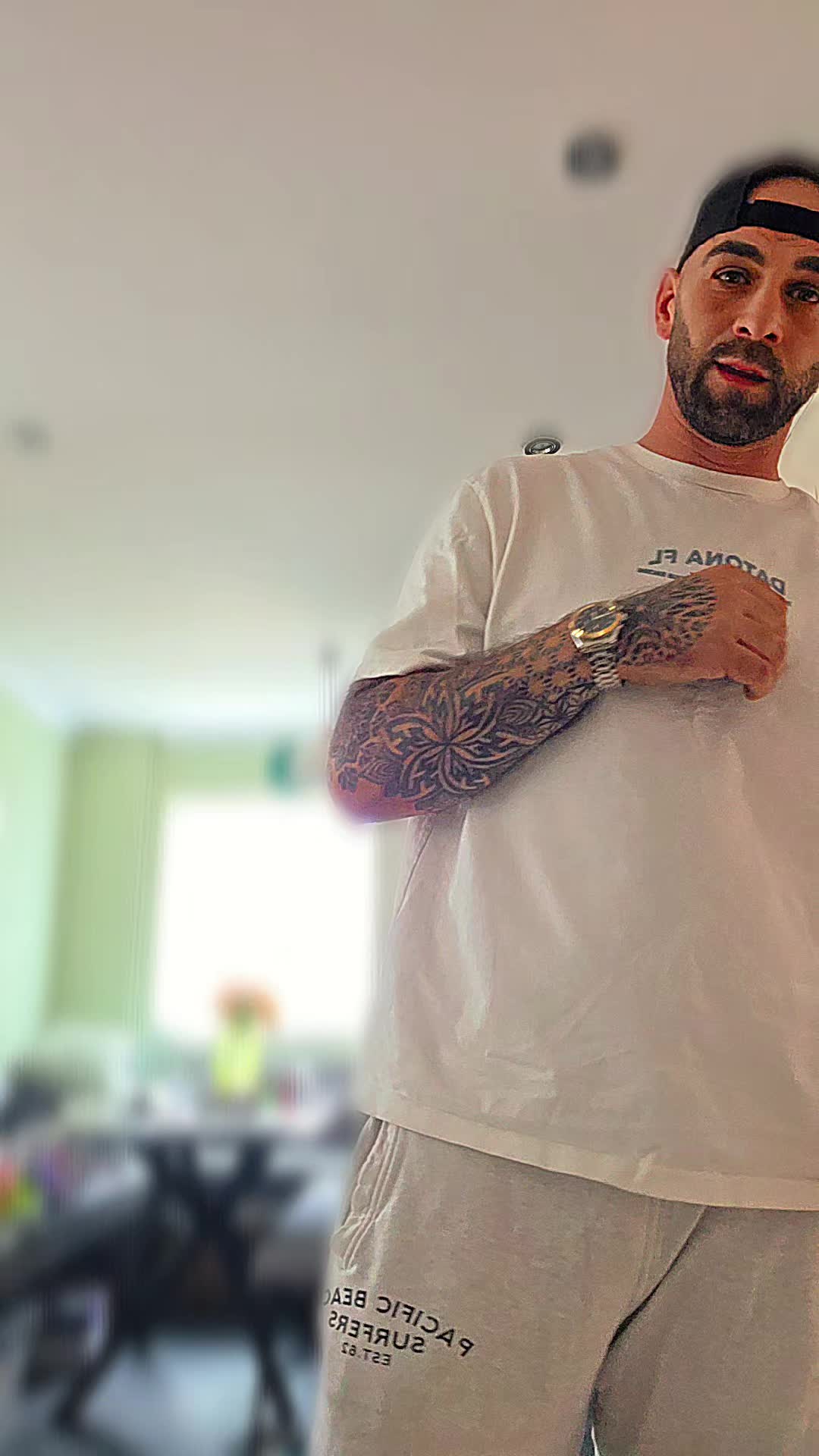 @Just Rob 🖤🌹