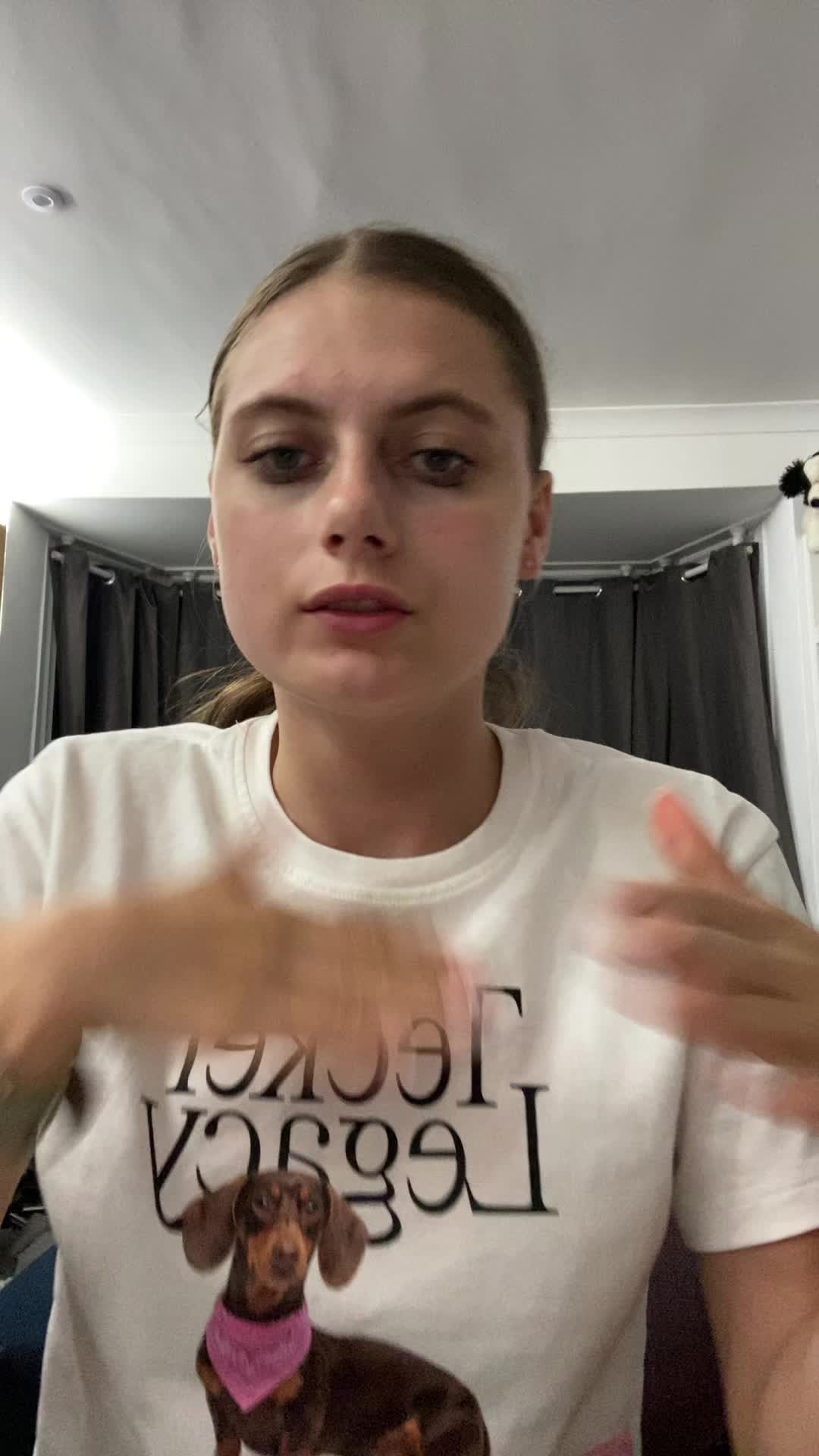@Zoezarembaevans(mainaccount)