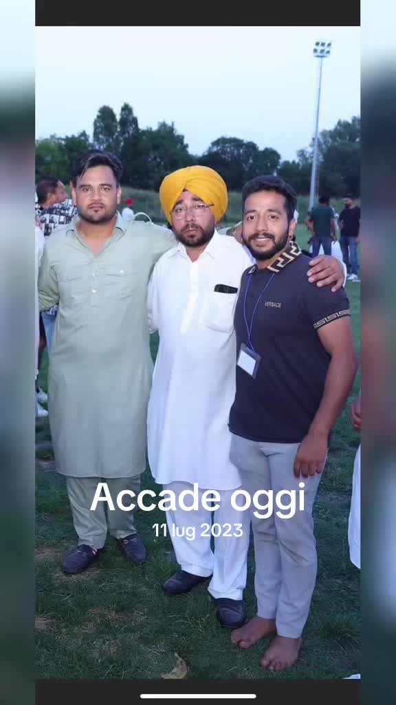 @👑 ChAnNi SiNgH 👑