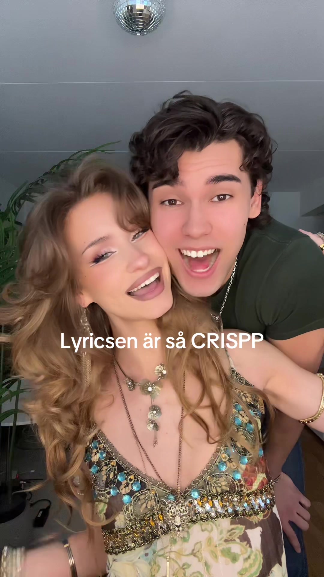 @Sonja Cronsioe👑🌊