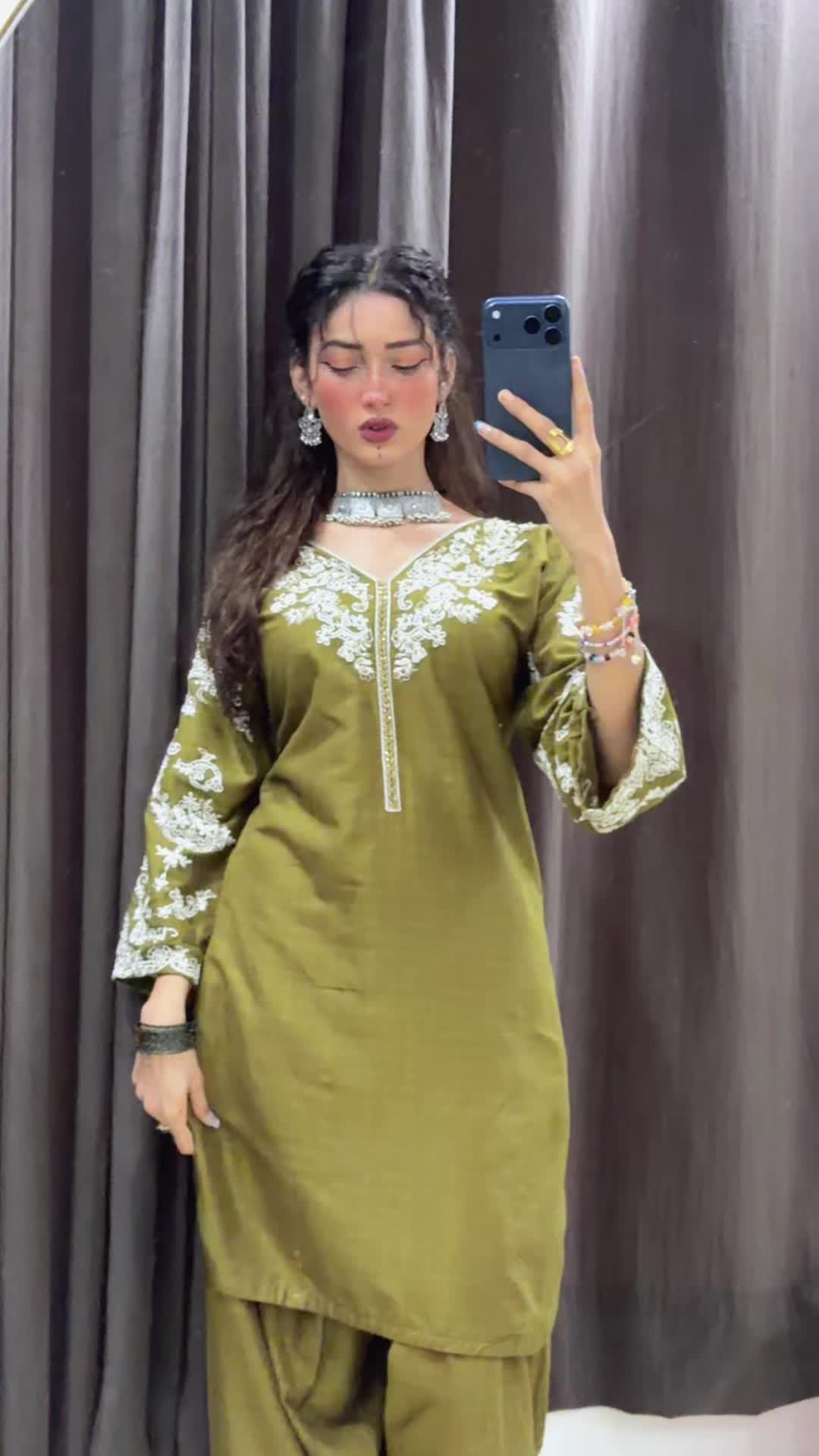 @FizaSiyal