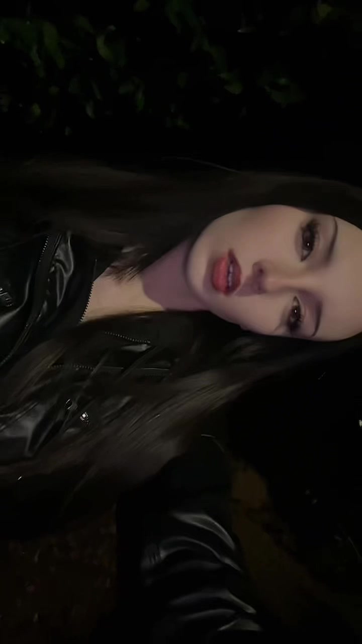 @️