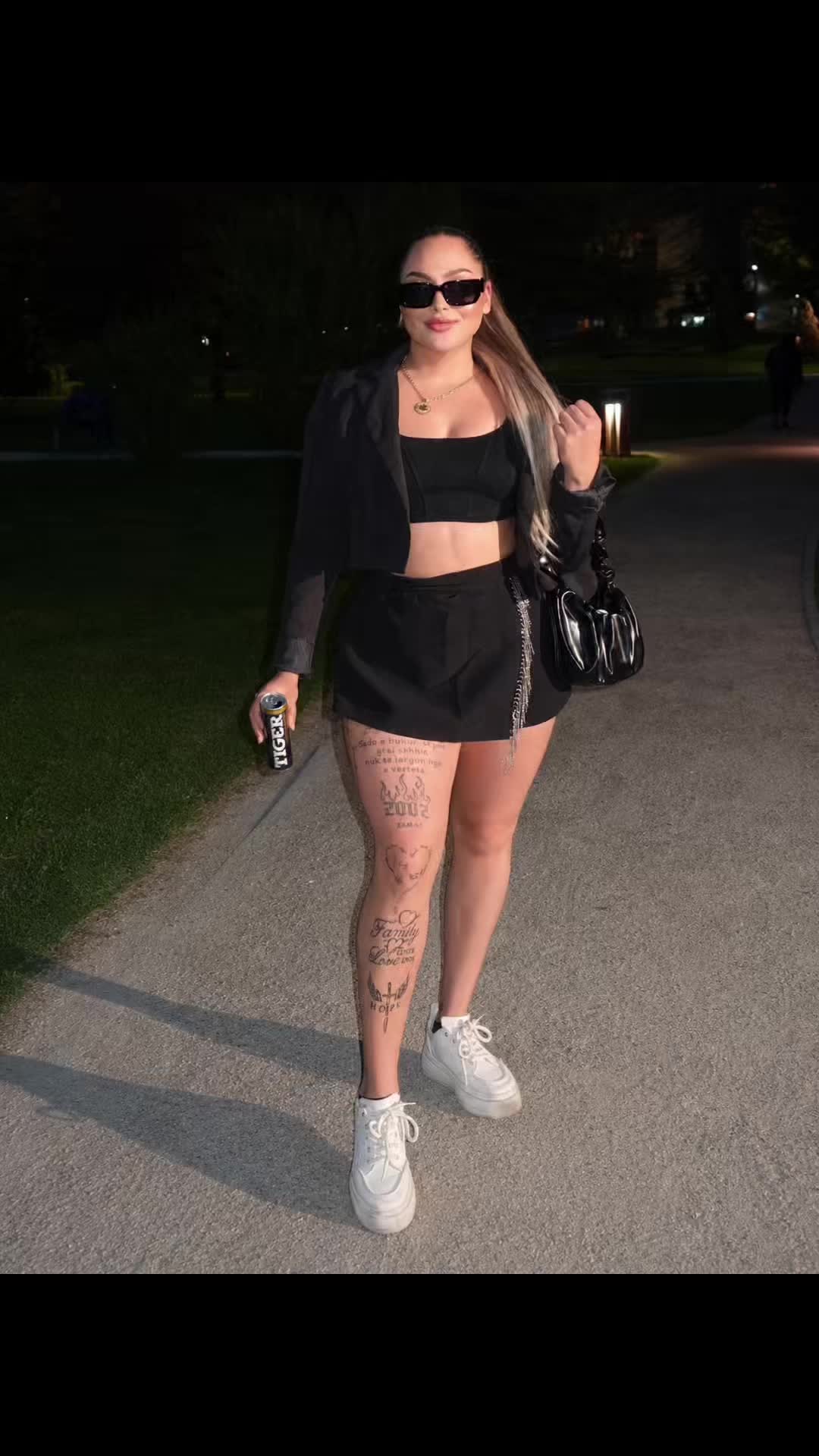 @Nicole🧏🏾♀️