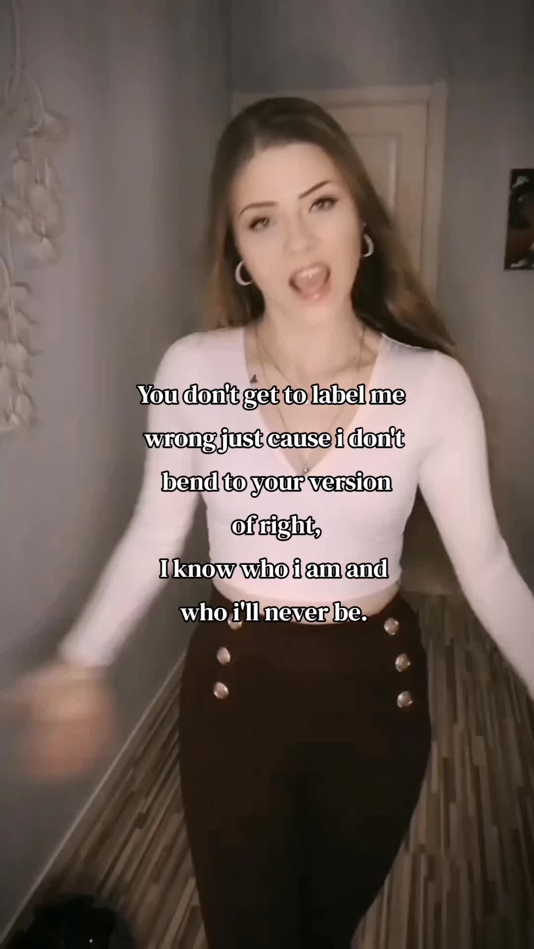 @Lina