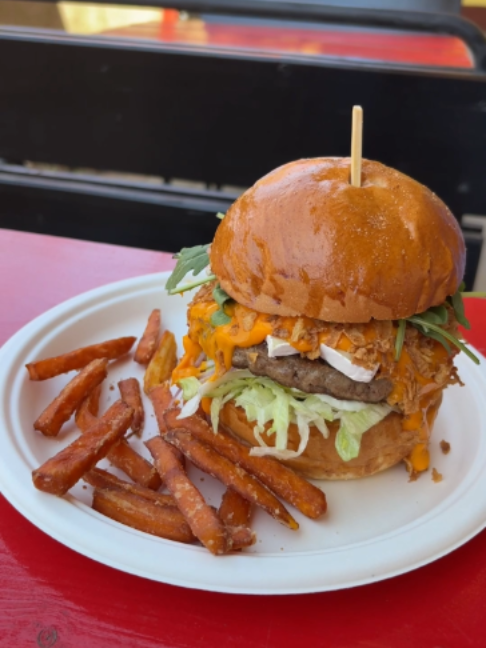 @Giga Burger Di&oacute;sd