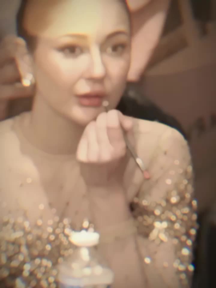 @Hania aamir