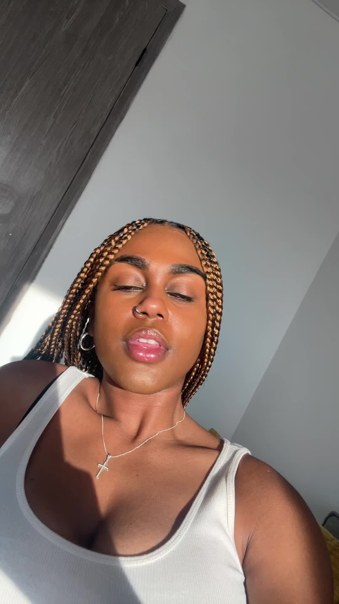 @itslilyroseyyy