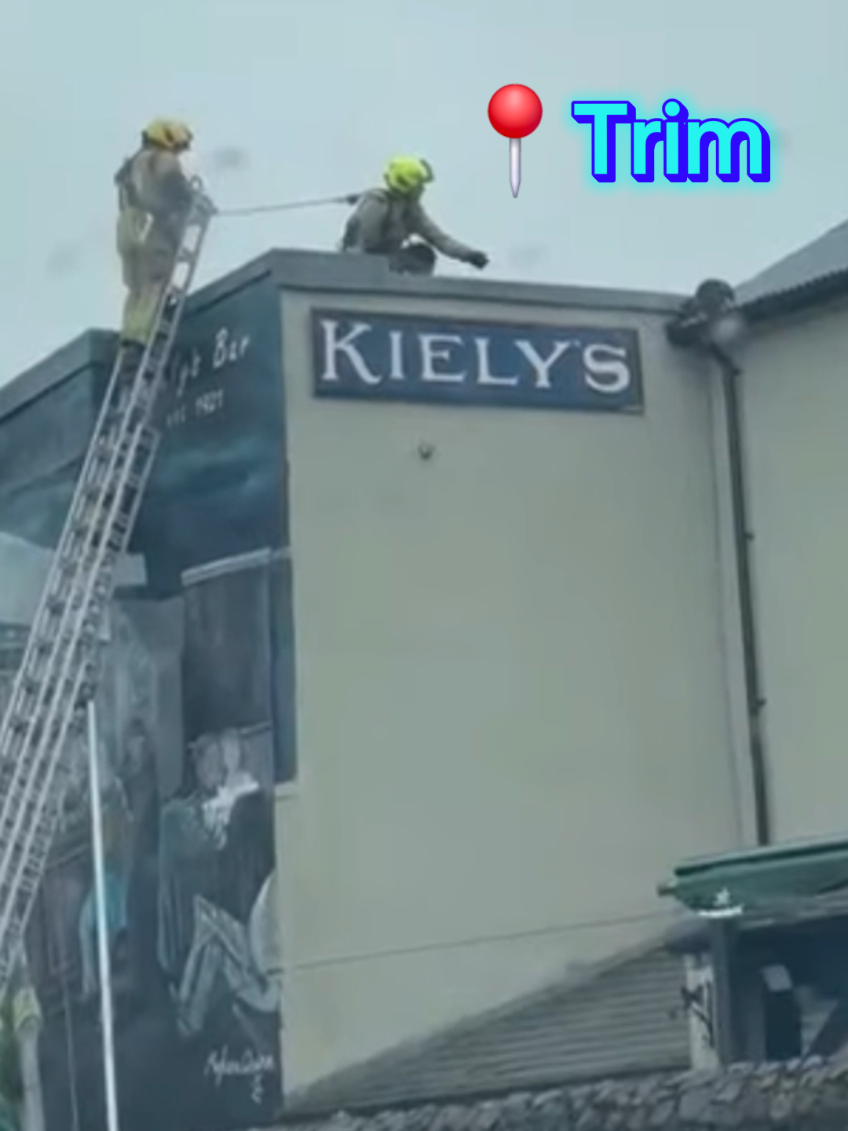@ThisIs&Eacute;ire?