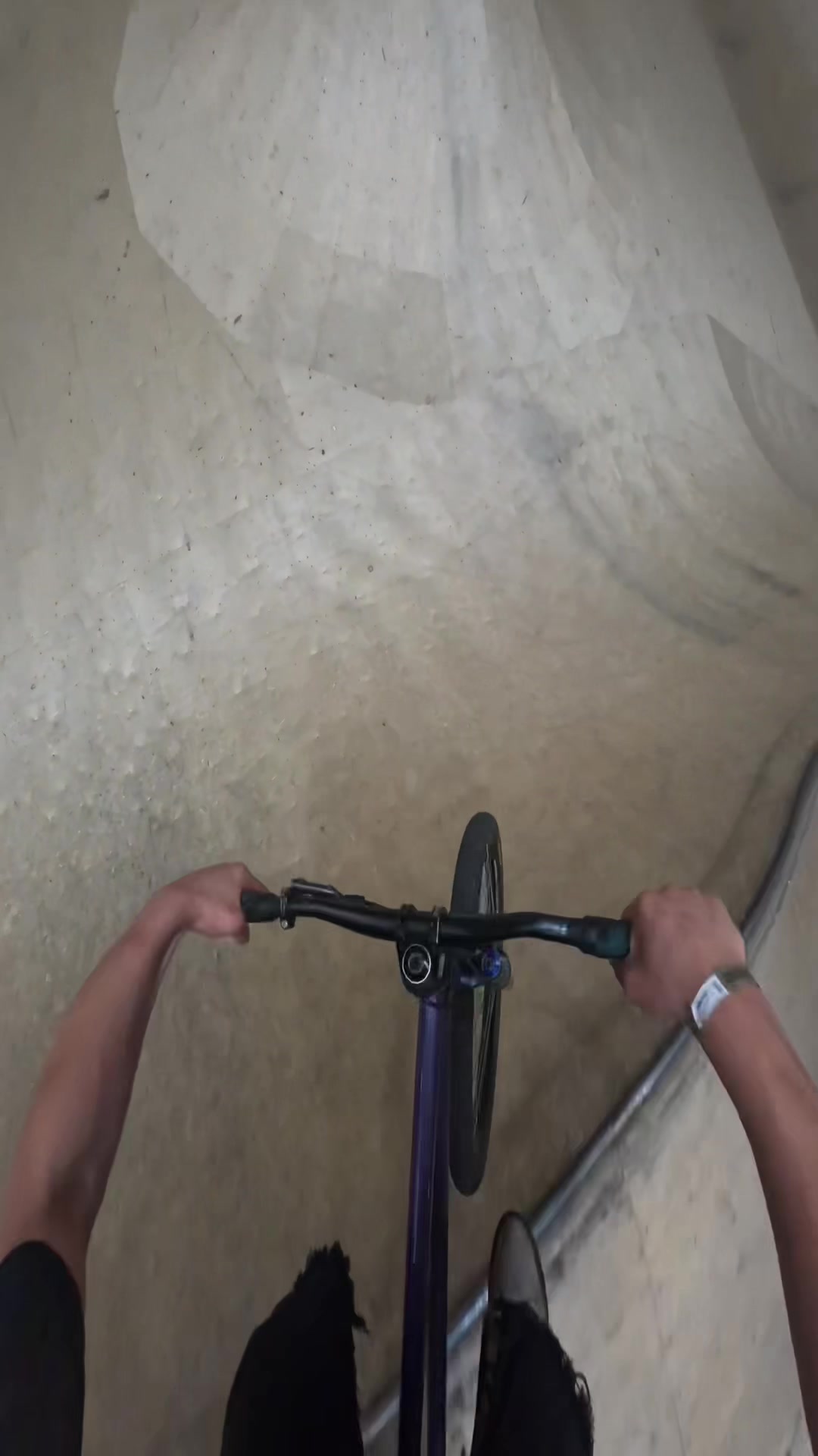 @Elliott_bikes
