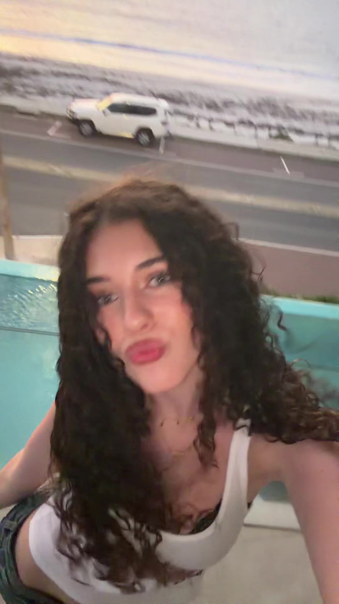 @charliandbeck
