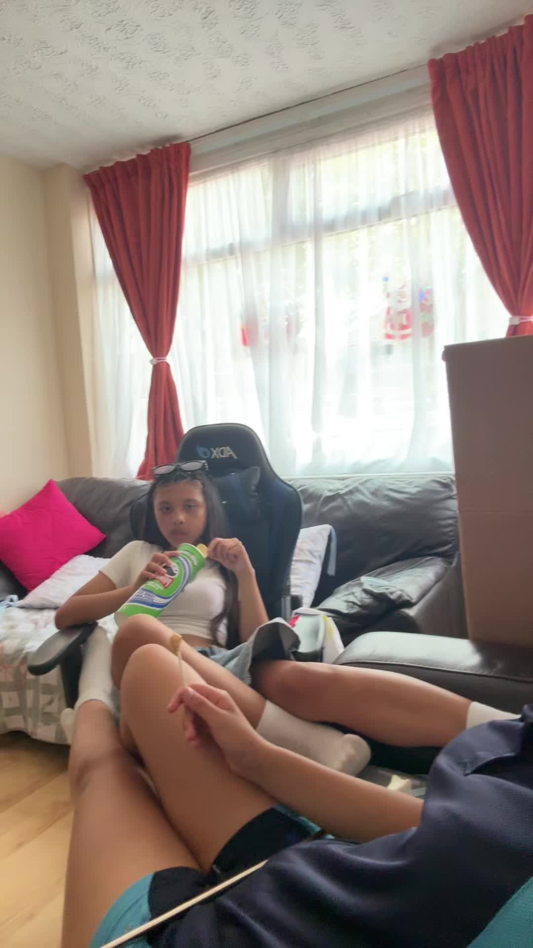 @nicole🥹