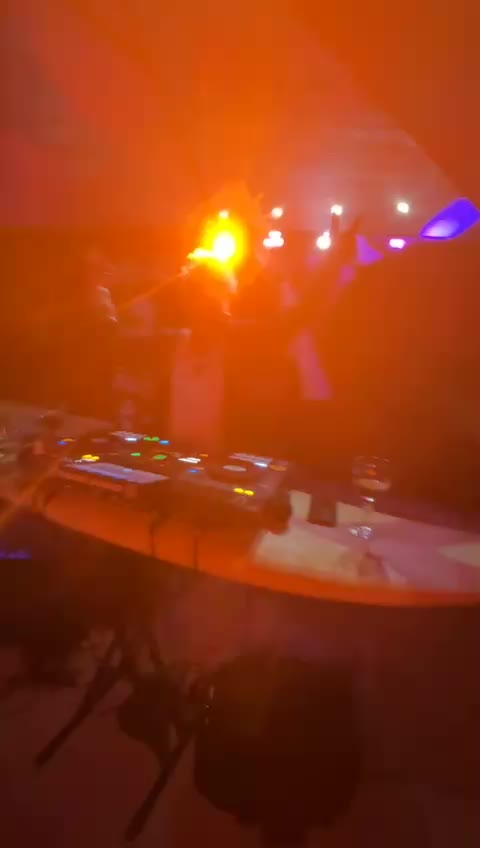 @BENJI DE LA HOUSE 🎧