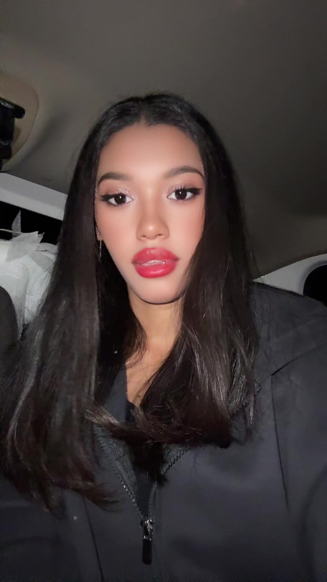 @Yasmin_03