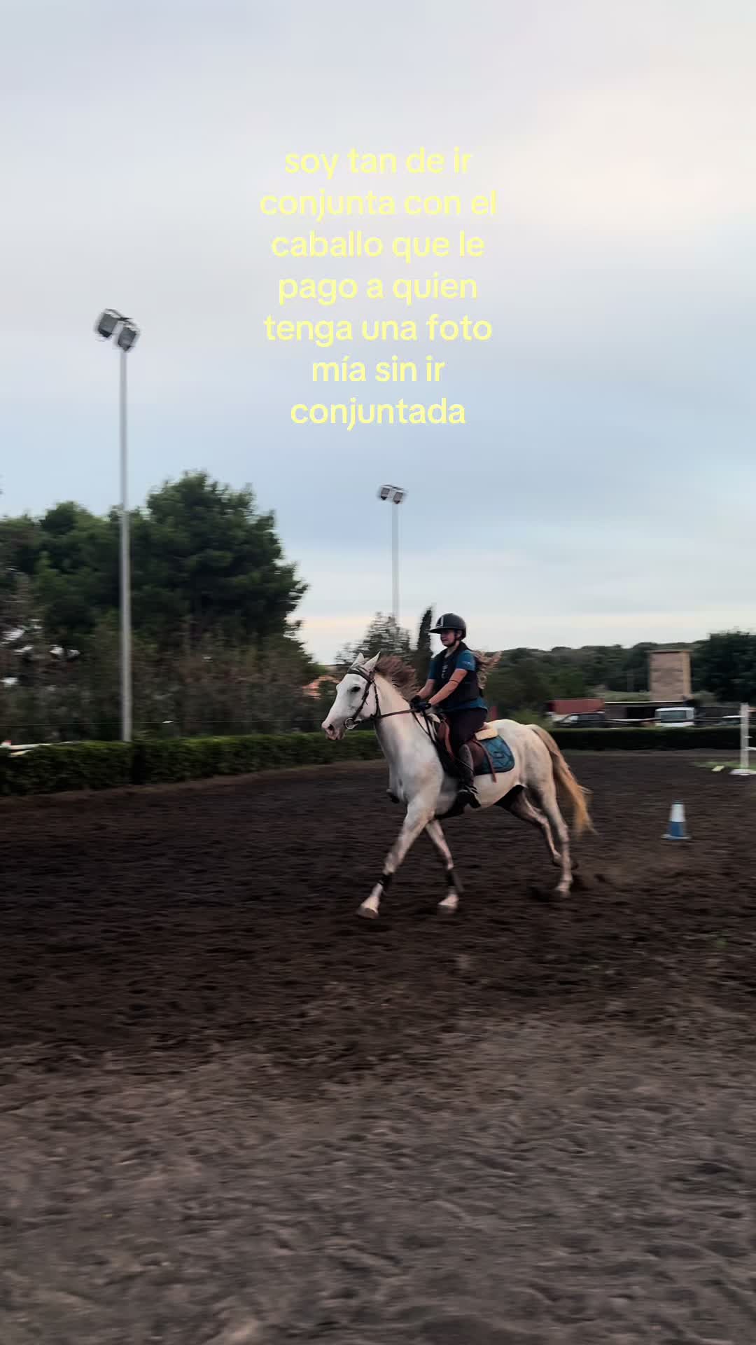 @clauudiia.equu