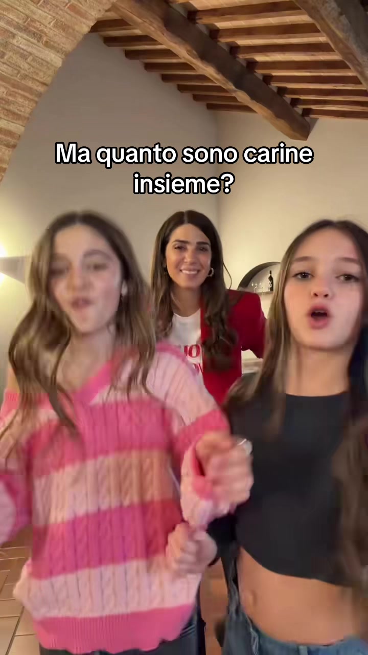 @Fan di Ciamy la diva 🎀💋