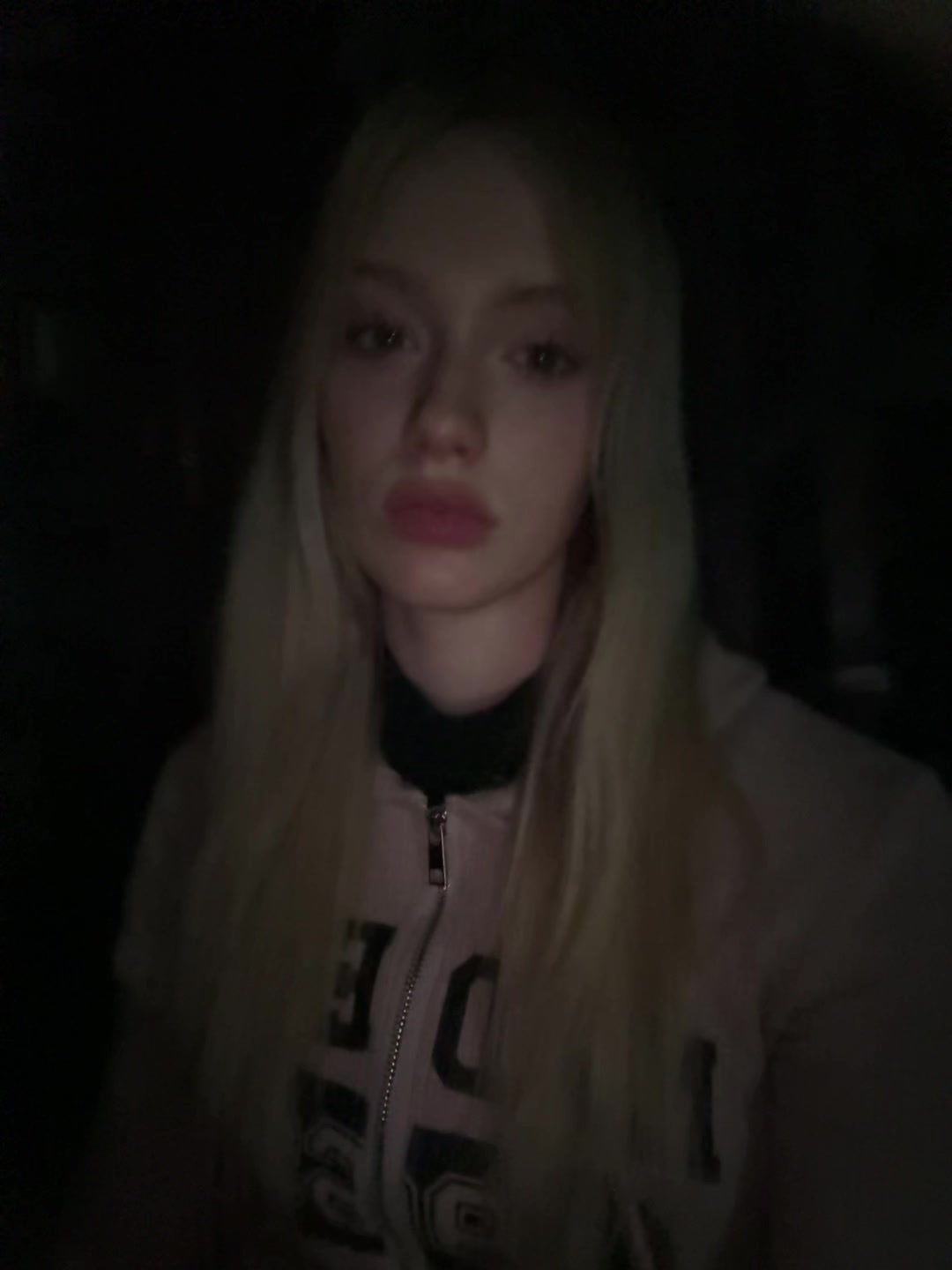 @MarisaLeona_