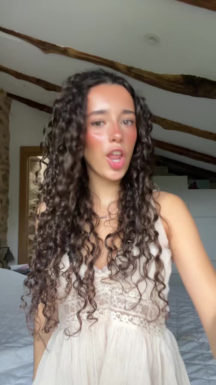 @chachipistachi__