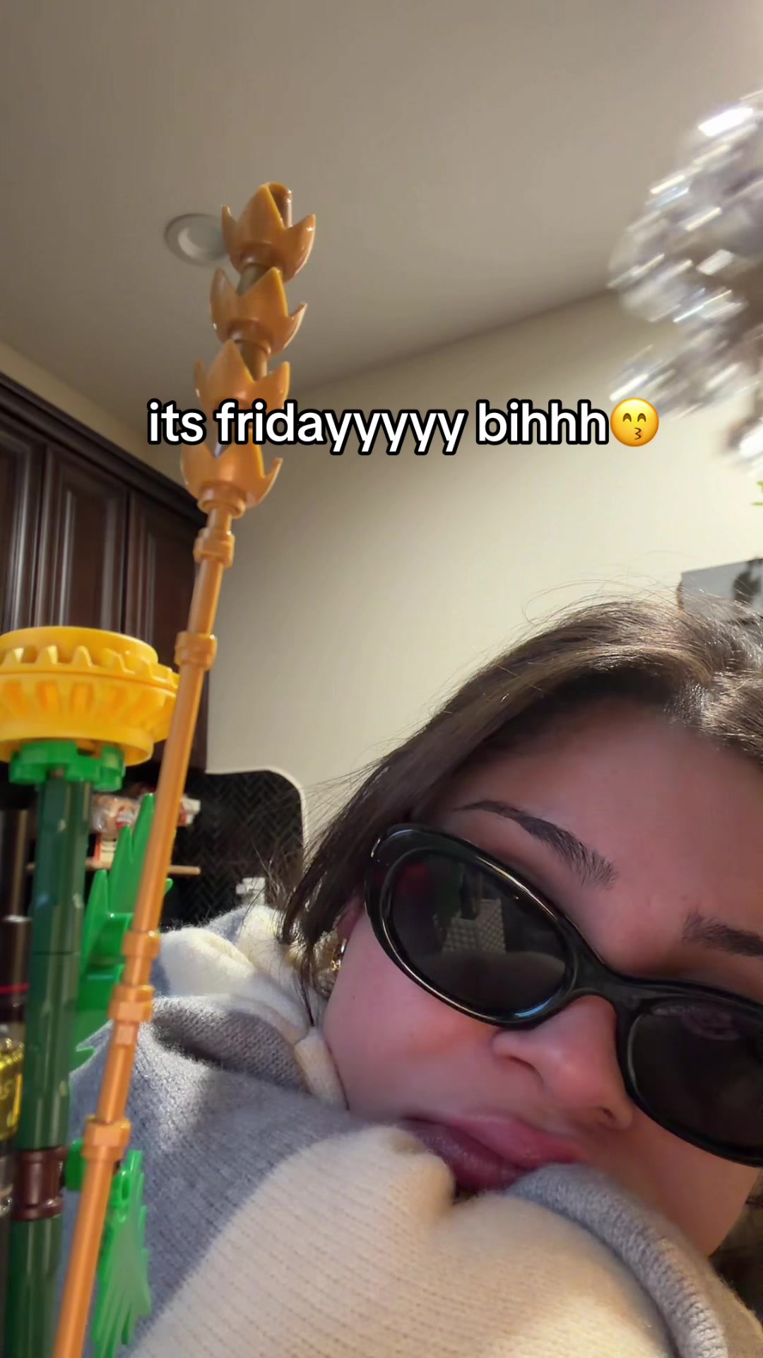 @ChillenWithLadyJ.