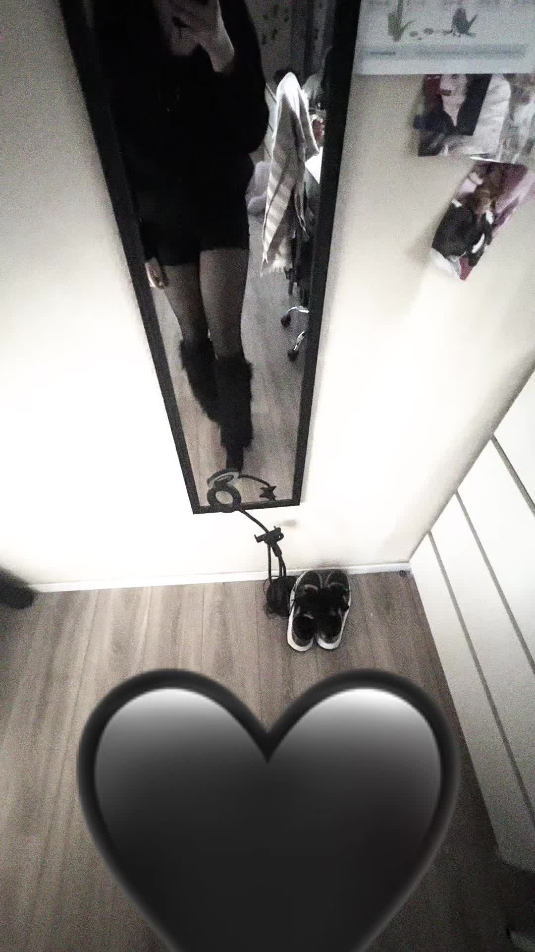 @☥