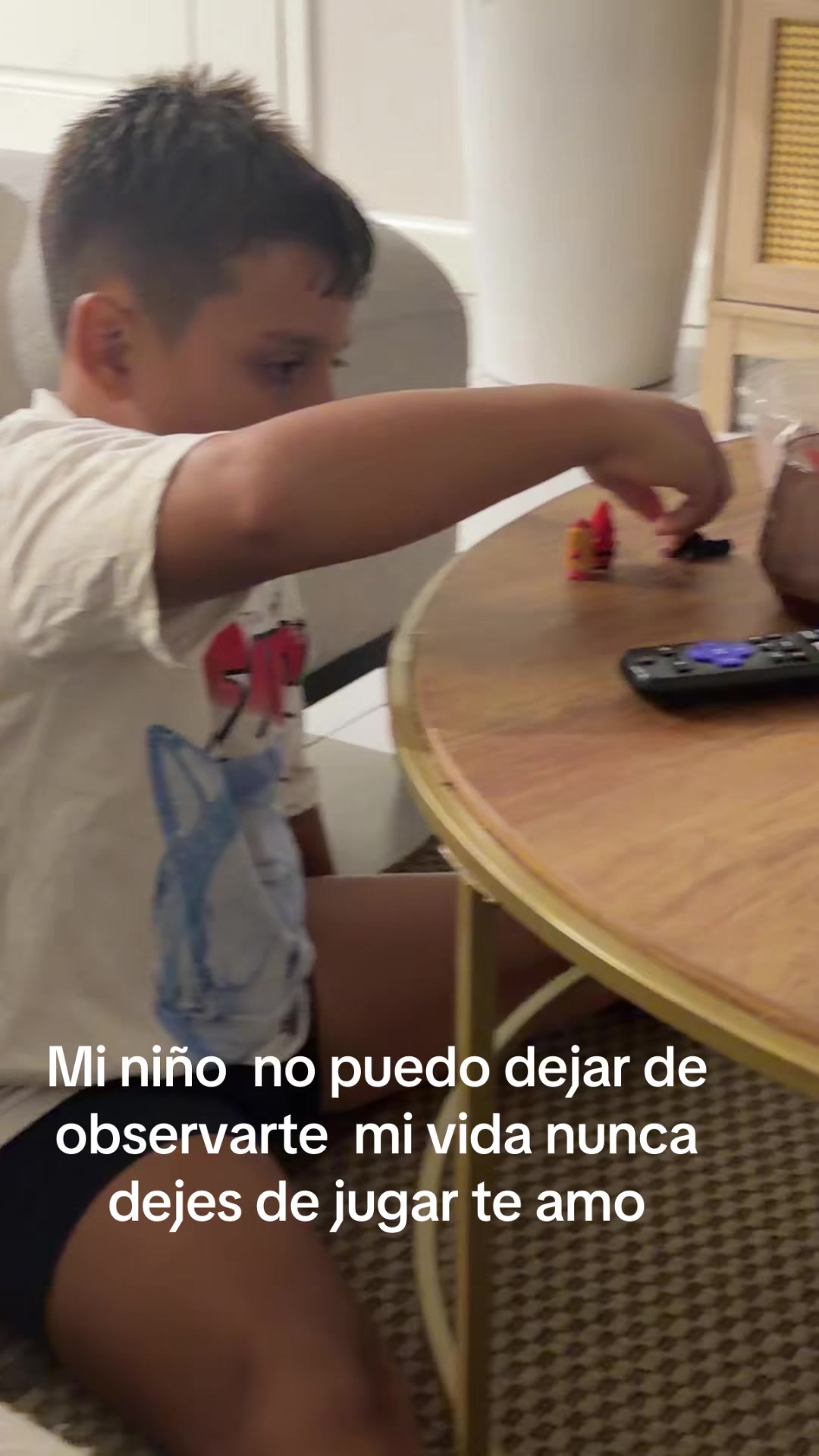 @Ágata González