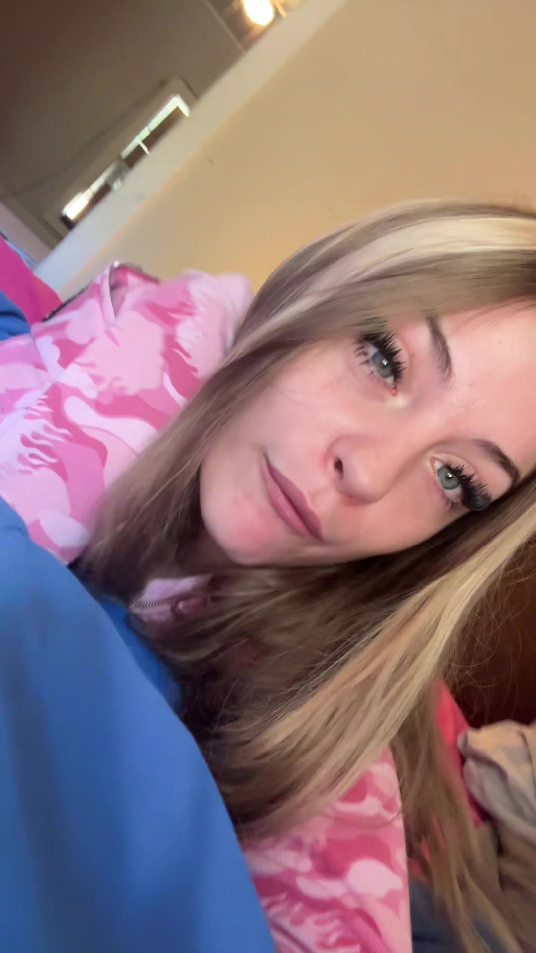 @wingriddenangel