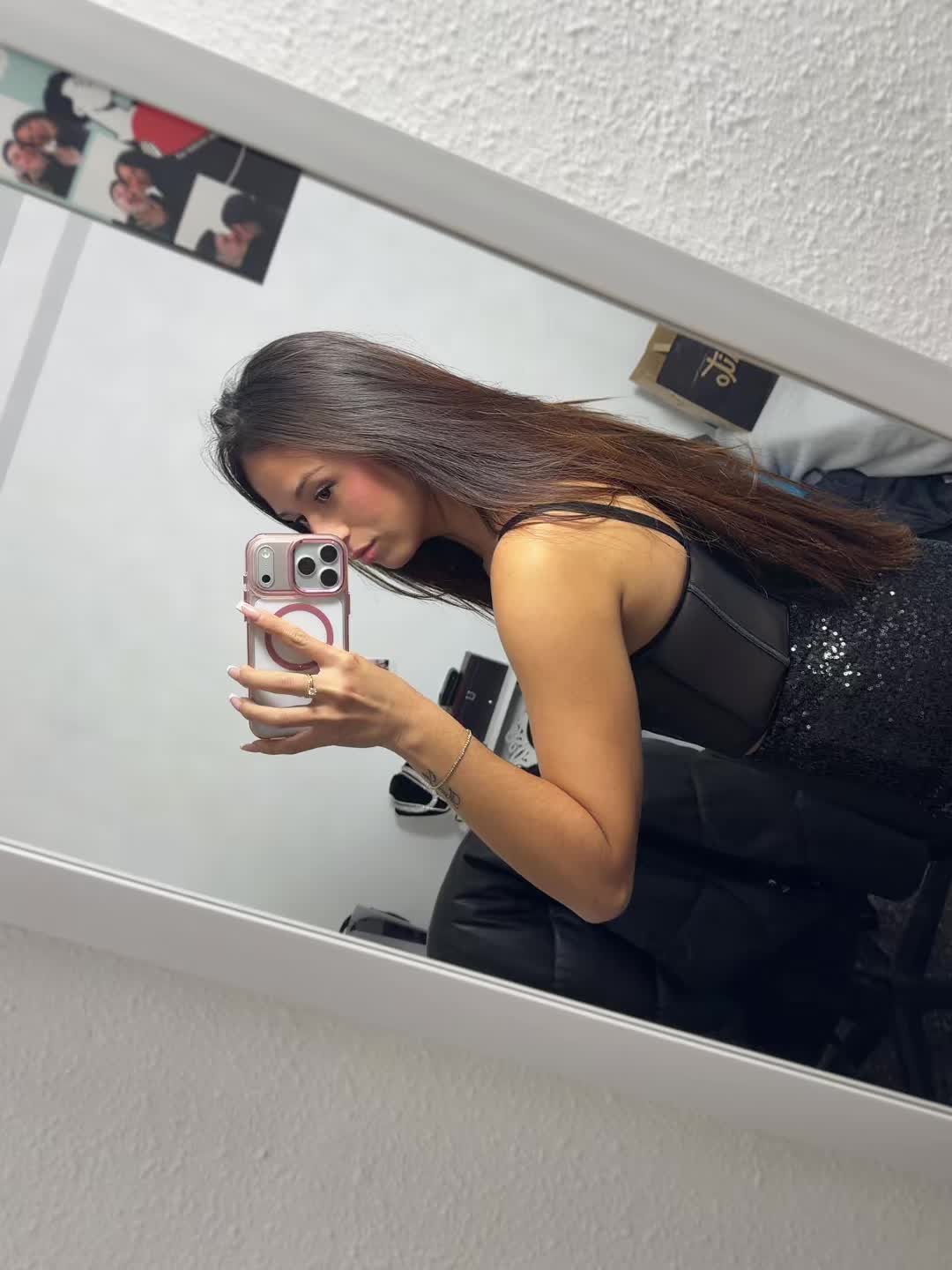 @paulaflorees_
