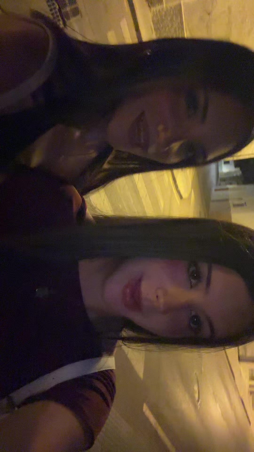 @miriamm