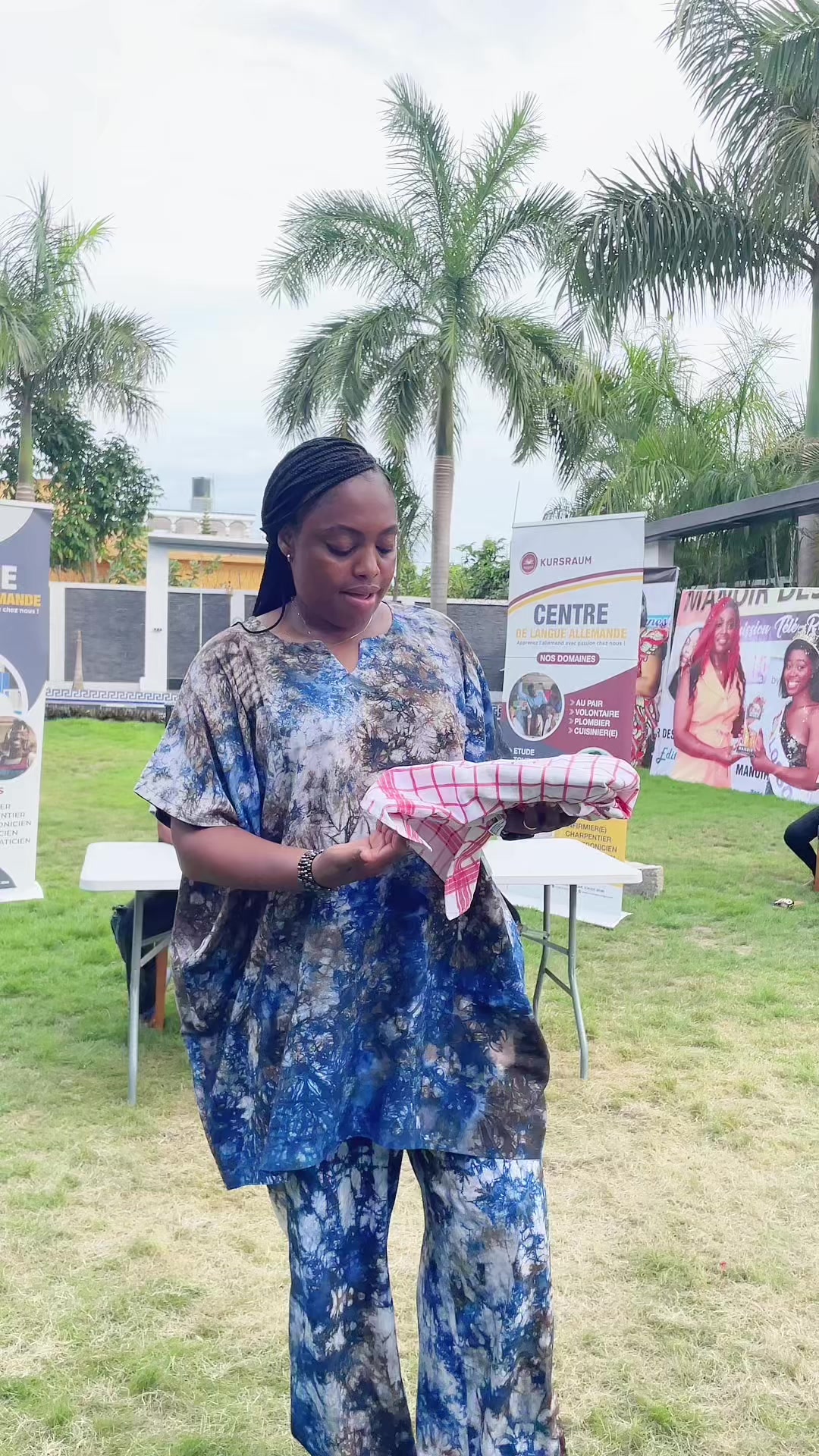 @LARI_SPLASH